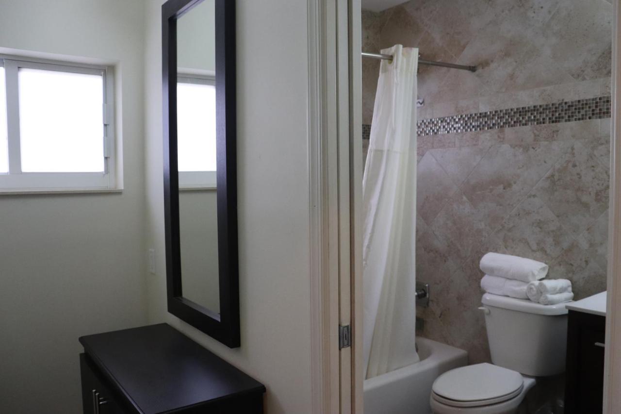 Curtis Inn & Suites Hollywood Zewnętrze zdjęcie