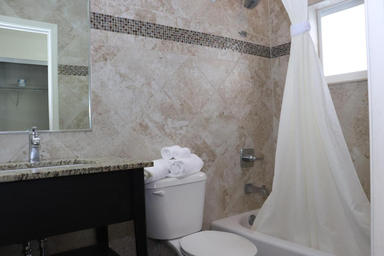 Curtis Inn & Suites Hollywood Zewnętrze zdjęcie