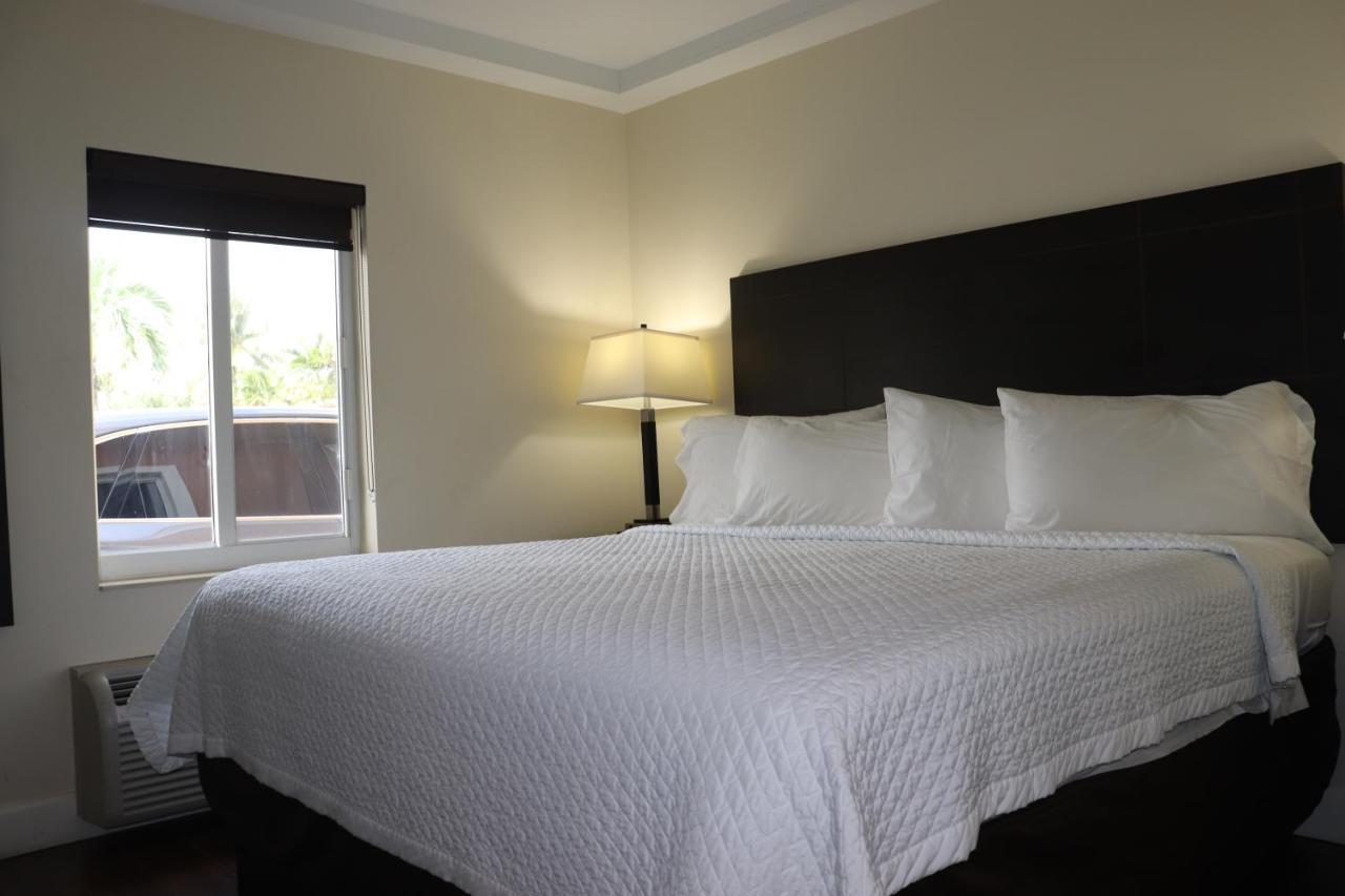 Curtis Inn & Suites Hollywood Zewnętrze zdjęcie