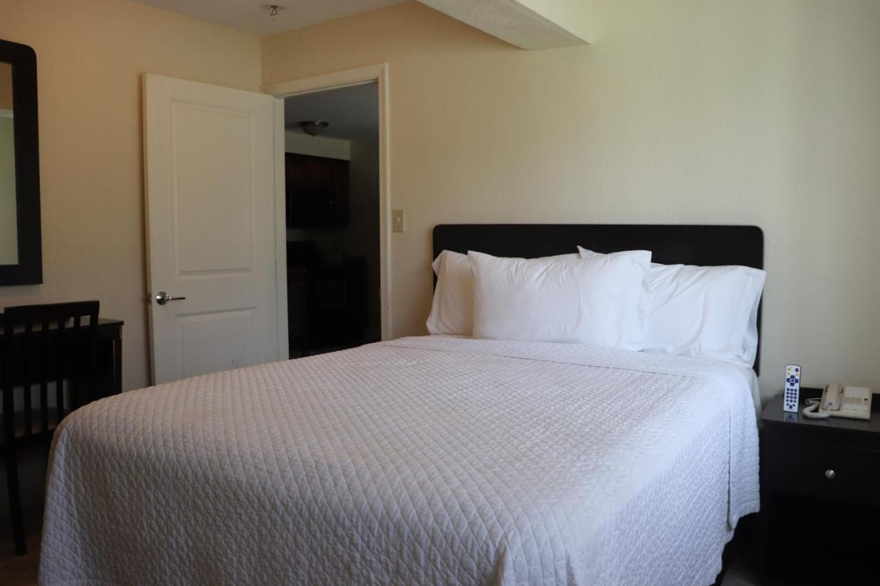 Curtis Inn & Suites Hollywood Zewnętrze zdjęcie